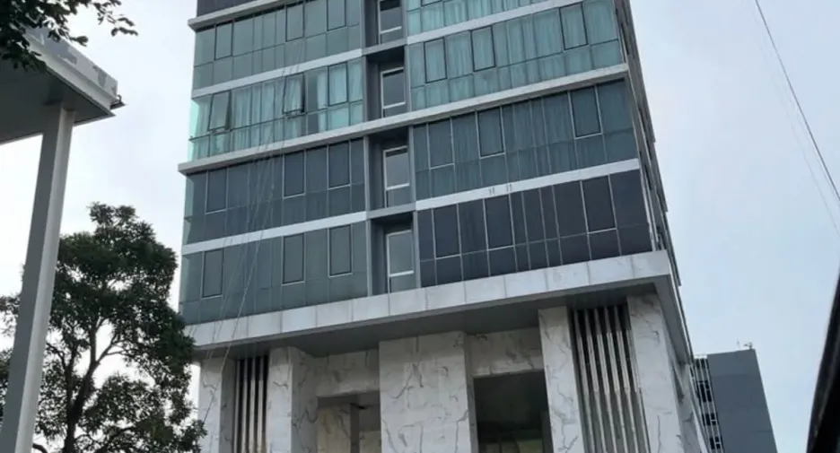Condo en alquiler y en venta de 1 habitaciones en Bang Phlat, Bangkok