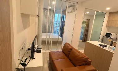 Condo en alquiler y en venta de 1 habitaciones en Bang Phlat, Bangkok