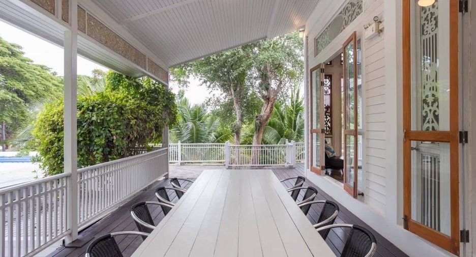 For rent 4 bedrooms house in Hua Hin, Prachuap Khiri Khan