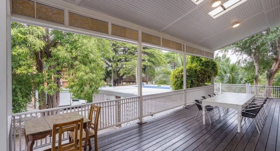 For rent 4 bedrooms house in Hua Hin, Prachuap Khiri Khan