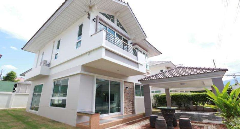 À louer 3 chambres maison à Mueang Chiang Mai, Chiang Mai