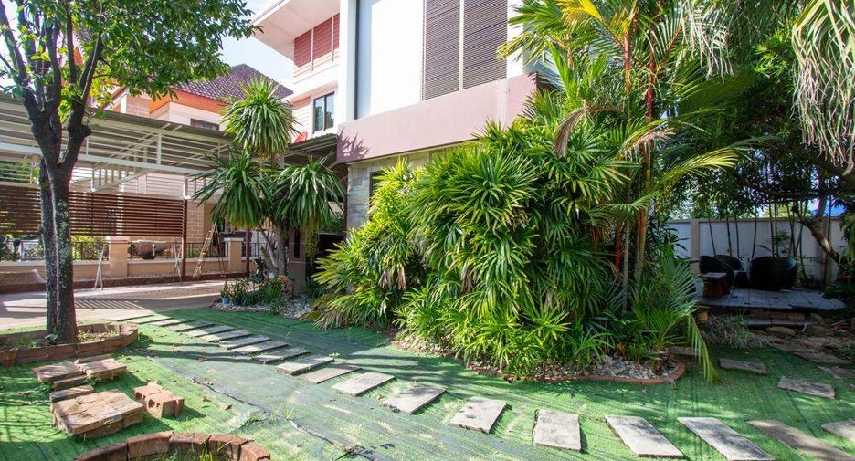 À louer 3 chambres maison à Saraphi, Chiang Mai