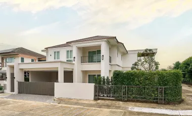 Villa en venta de 4 habitaciones en San Kamphaeng, Chiang Mai