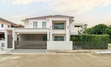 Villa en venta de 4 habitaciones en San Kamphaeng, Chiang Mai