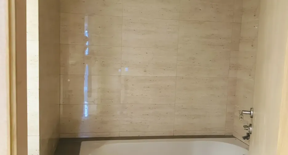 For sale 3 bedrooms condo in Watthana, Bangkok