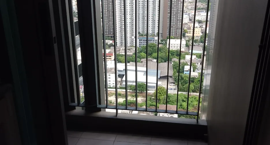 For sale studio condo 
