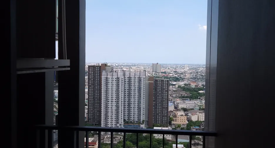 For sale studio condo 