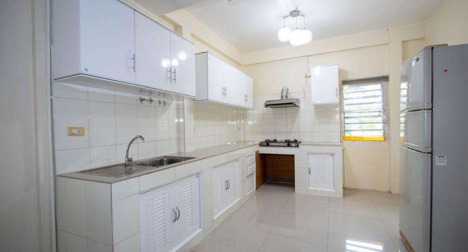 À louer 2 chambres maison à Mueang Chiang Mai, Chiang Mai