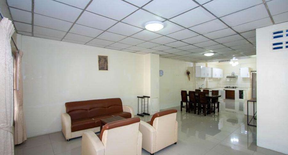 À louer 2 chambres maison à Mueang Chiang Mai, Chiang Mai