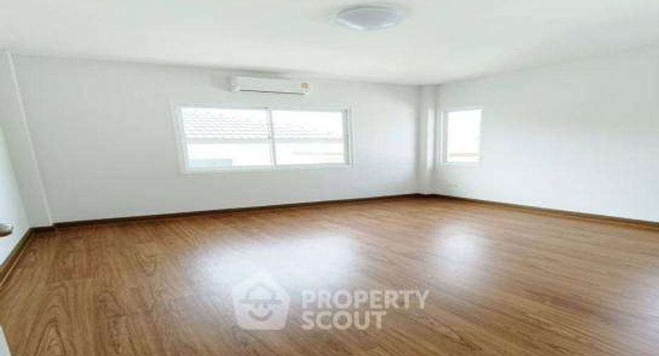 À vendre 3 chambres maison à East Pattaya, Pattaya