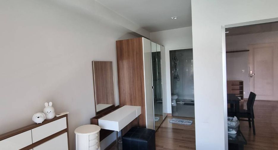 For rent 1 bed condo in Pathum Wan, Bangkok