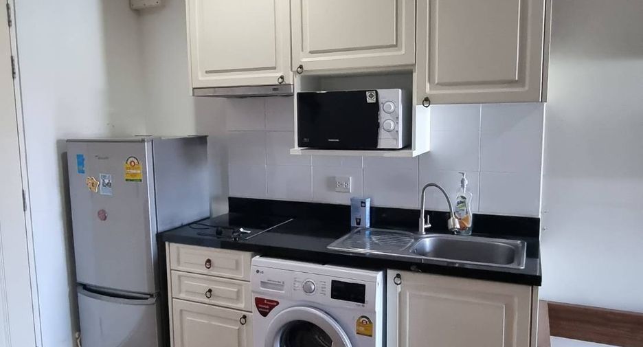 For rent 1 bed condo in Pathum Wan, Bangkok