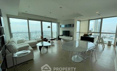For rent 2 bedrooms condo in Sathon, Bangkok