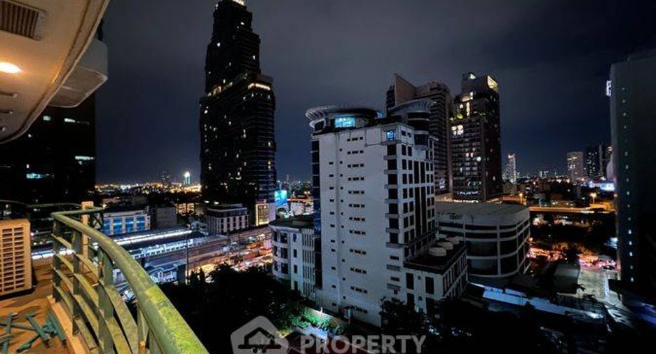 For rent 2 bedrooms condo in Sathon, Bangkok