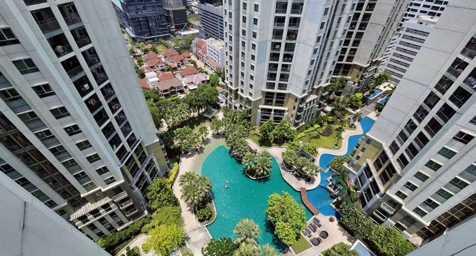For rent 3 bedrooms condo 