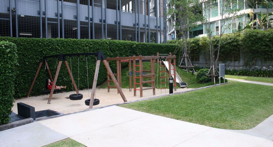 For sale 2 bedrooms condo 