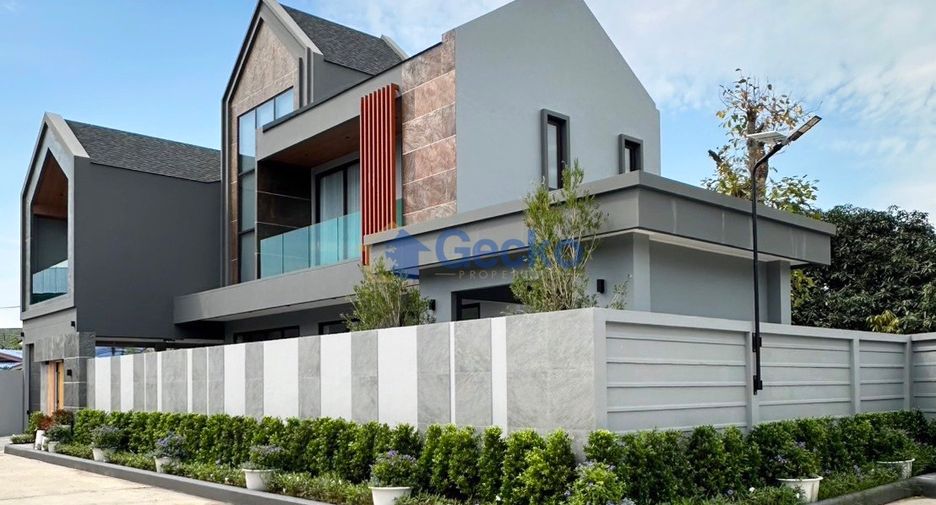 For sale 4 bedrooms house 