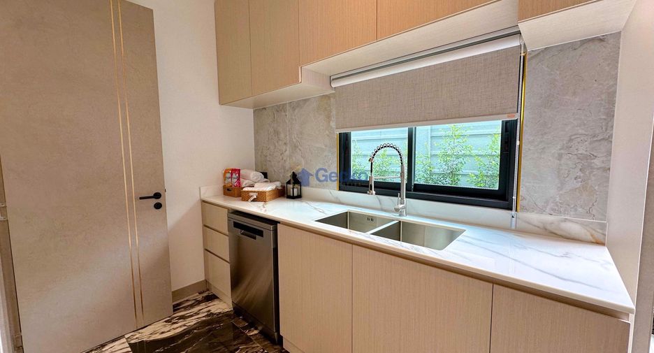 For sale 4 bedrooms house 