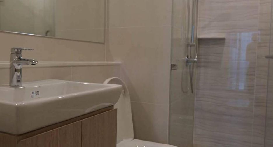 For rent 1 bed condo 