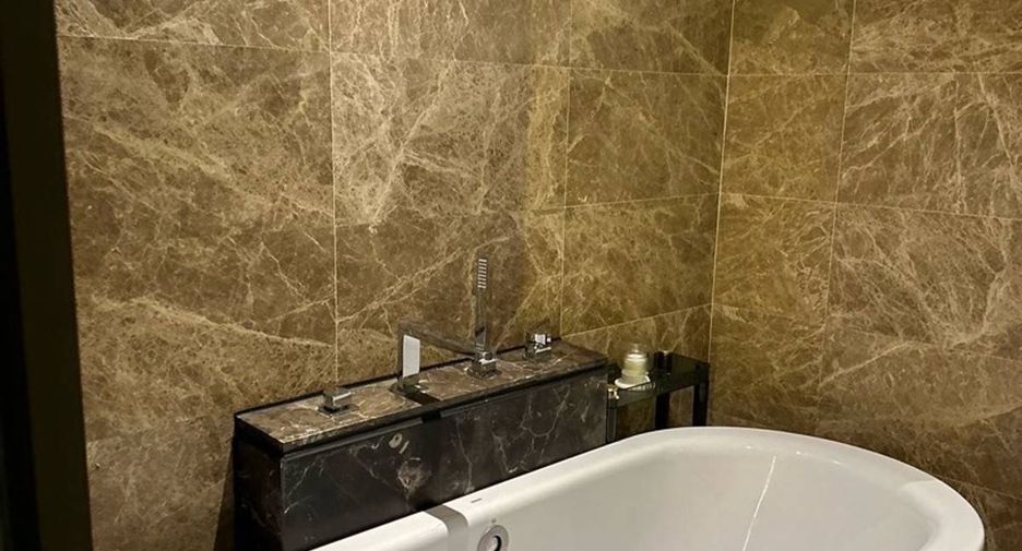 Condo en alquiler de 2 habitaciones 