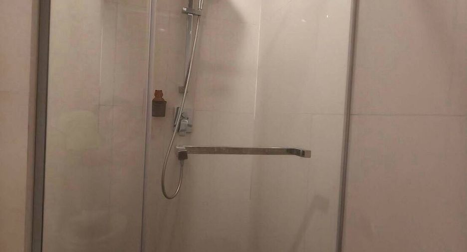For rent 2 bedrooms condo 