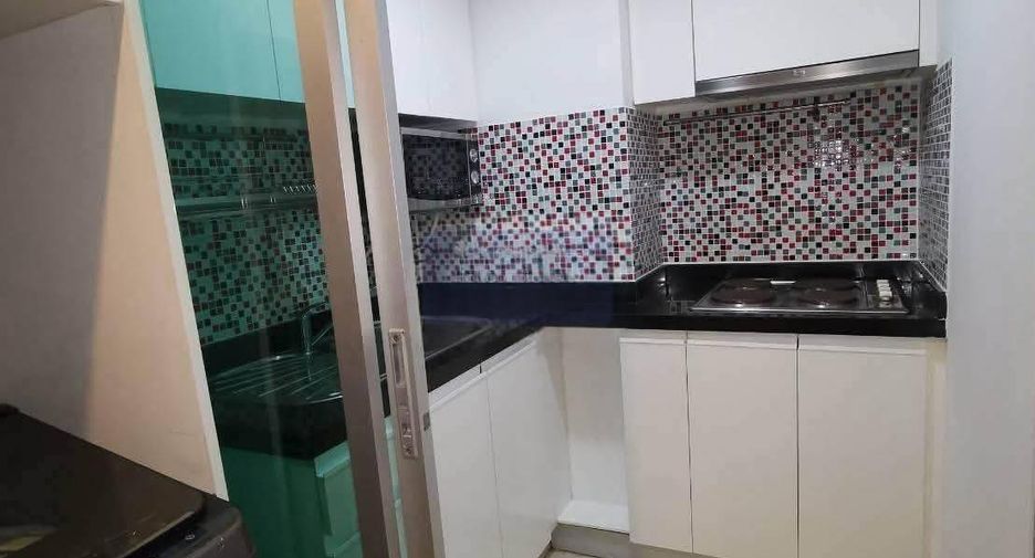 For rent 3 bedrooms condo 
