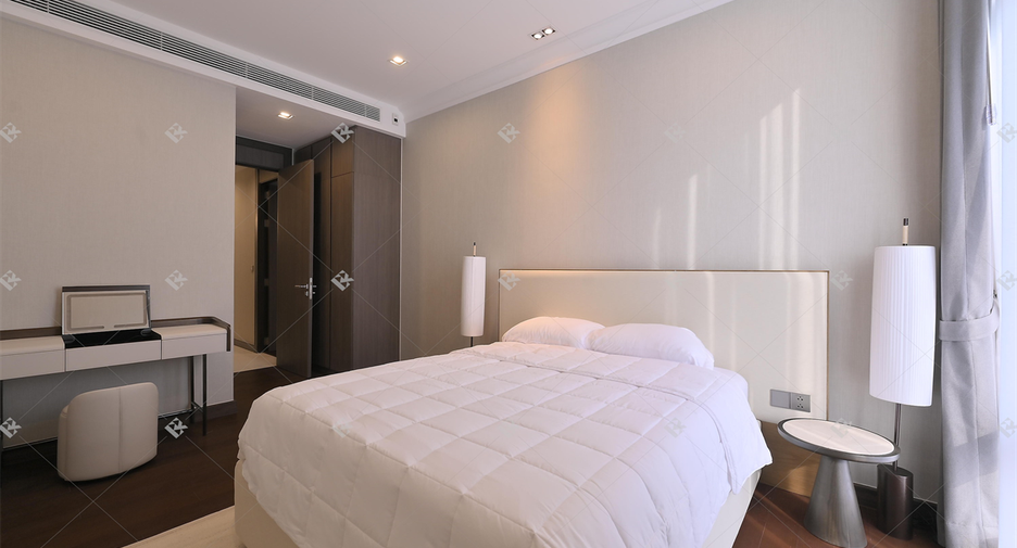 ขาย 2 ห้องนอน คอนโด ใน คลองเตย, กรุงเทพฯ