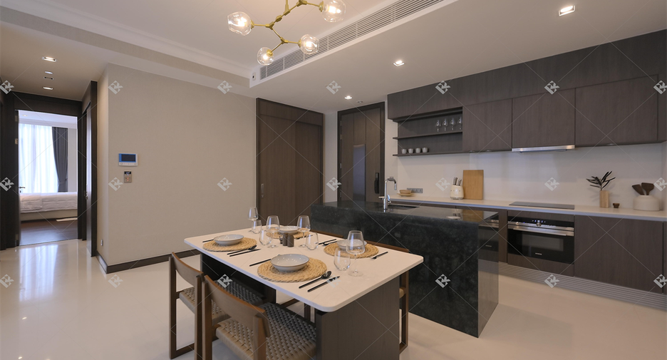 For rent 2 bedrooms condo in Khlong Toei, Bangkok