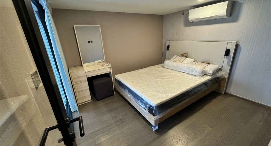 À vendre 2 chambres condo à Bang Rak, Bangkok