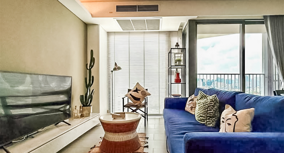 For rent 2 bedrooms condo in Phaya Thai, Bangkok