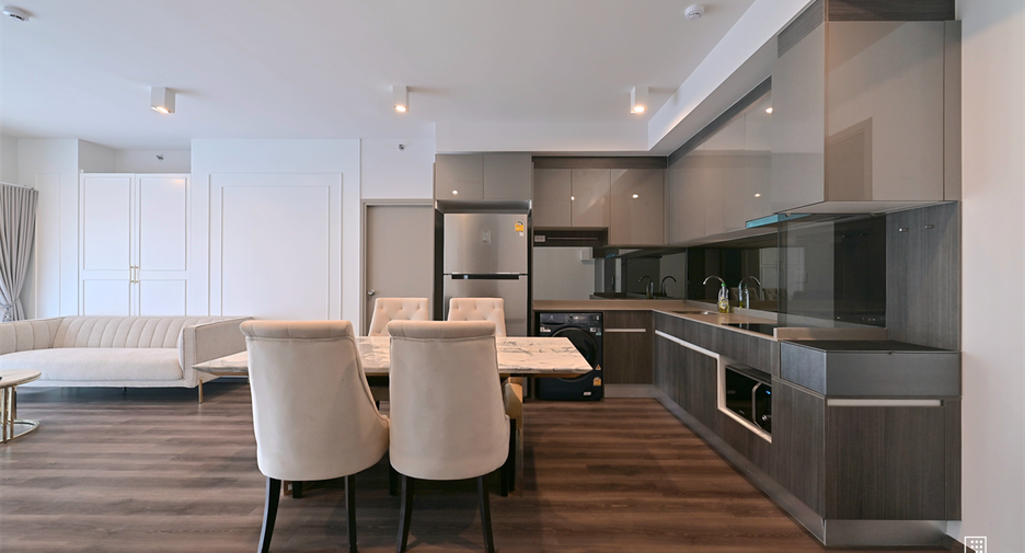 Condo en alquiler de 2 habitaciones 