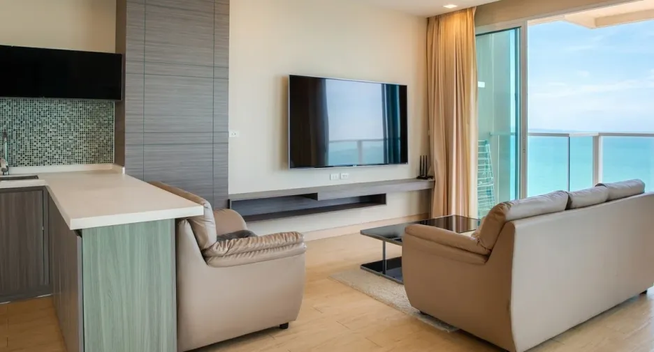 For sale 2 bedrooms condo in Jomtien, Pattaya