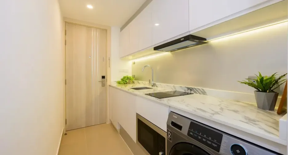 For sale 1 bed condo 