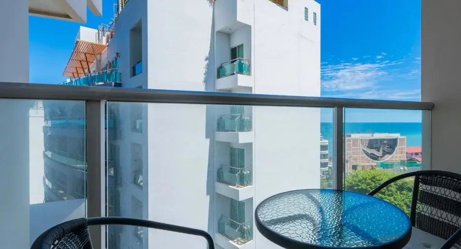 For sale 1 bed condo 