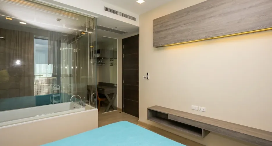 For sale 3 bedrooms condo in Jomtien, Pattaya