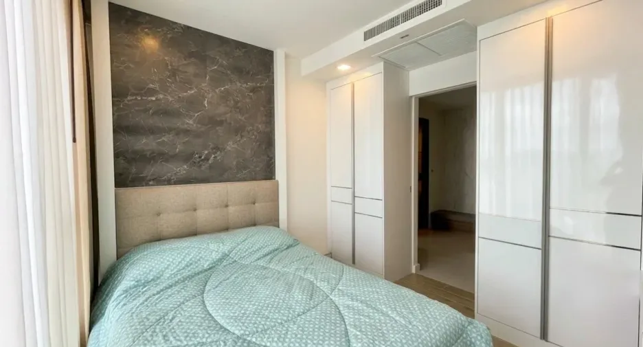 À louer et à vendre 3 chambres condo à Bang Saray, Pattaya