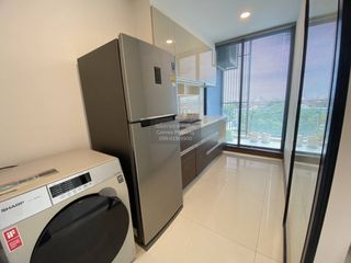 For rent 2 bedrooms condo in Khlong San, Bangkok