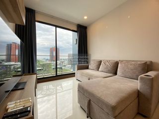 For rent 2 bedrooms condo in Khlong San, Bangkok