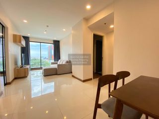 For rent 2 bedrooms condo in Khlong San, Bangkok