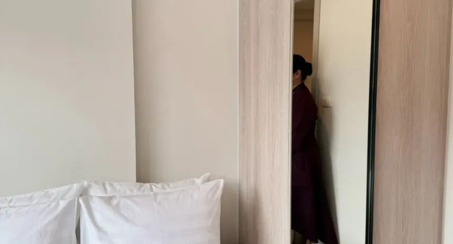 For rent 1 bed condo 