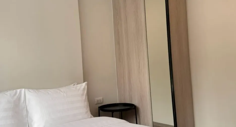 For rent 1 bed condo 
