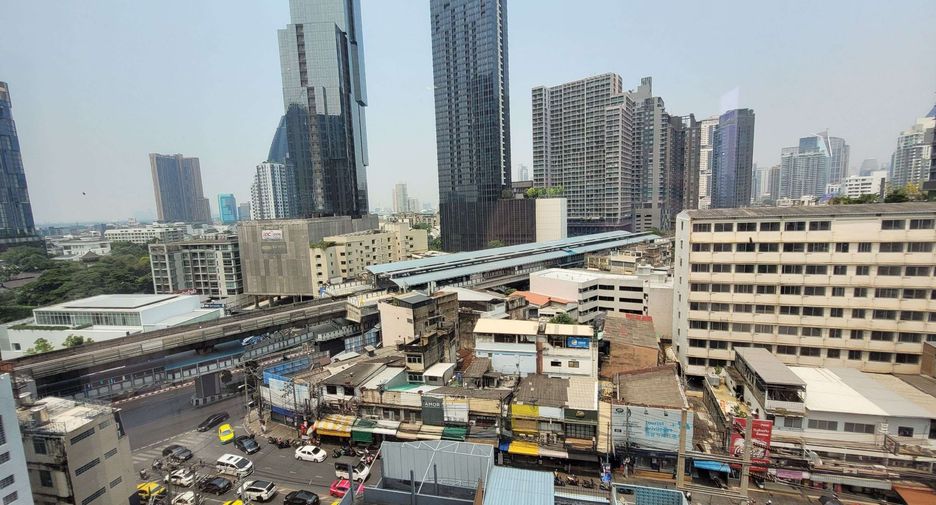 Condo en alquiler de 2 habitaciones en Khlong Toei, Bangkok