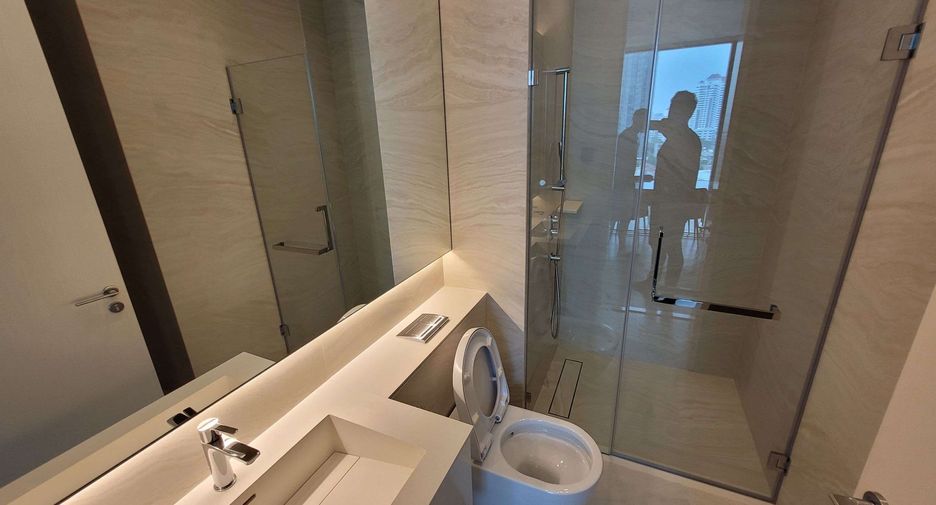 Condo en alquiler de 2 habitaciones en Khlong Toei, Bangkok