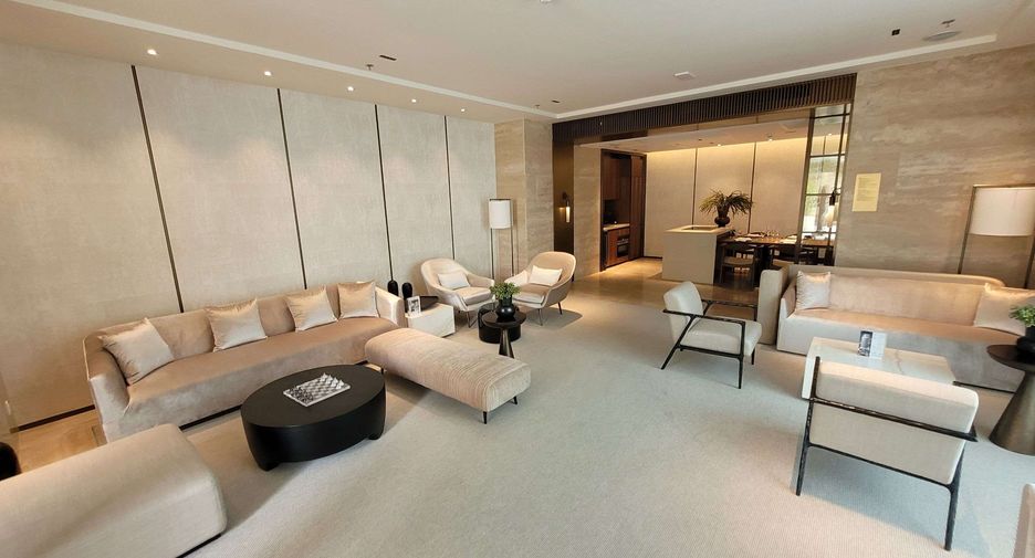Condo en alquiler de 2 habitaciones en Khlong Toei, Bangkok