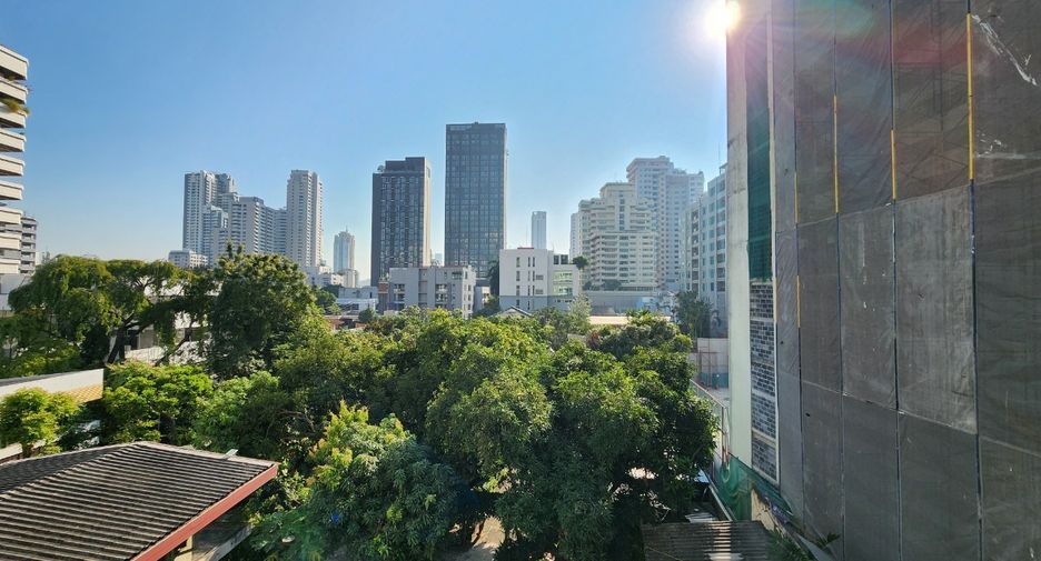 Condo en alquiler de 2 habitaciones en Khlong Toei, Bangkok