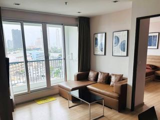 Condo en alquiler de 2 habitaciones en Sathon, Bangkok