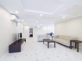 Wohnung zur Miete mit 3 Zimmer in Khlong Toei, Bangkok
