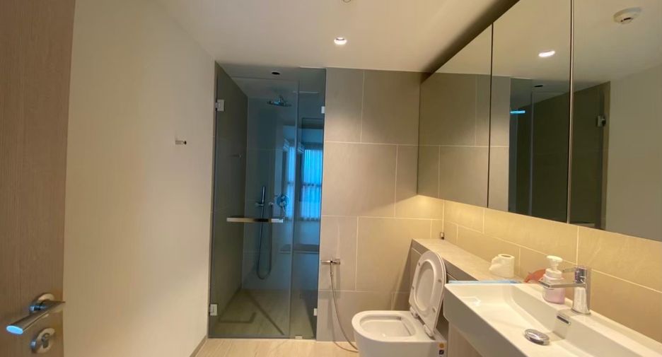 For rent 2 bedrooms condo in Sathon, Bangkok