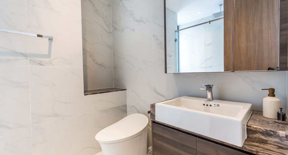 Wohnung zur Miete und zum Kauf mit 3 Zimmer in Sathon, Bangkok