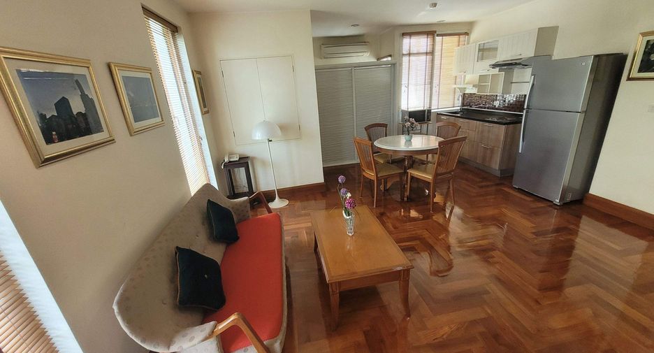 Condo en alquiler de 2 habitaciones en Khlong Toei, Bangkok